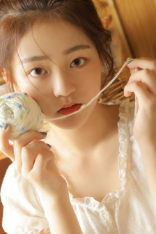 女生小便的地方长什么样